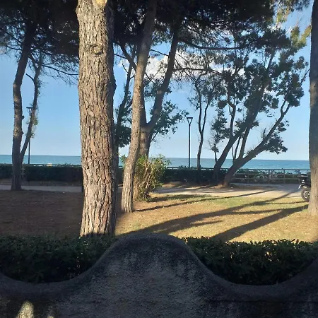 Quadruple Just Steps From The Sea - Ideal For A Relaxing Vacation