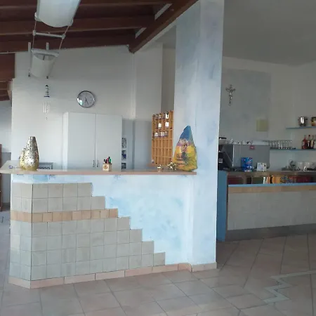 Quadruple Just Steps From The Sea - Ideal For A Relaxing Vacation 3* Pineto