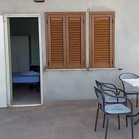 Quadruple Just Steps From The Sea - Ideal For A Relaxing Vacation Bed & Breakfast Pineto